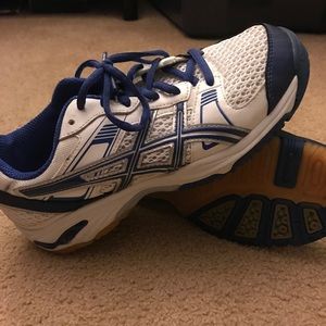 Girls Volleyball sneakers